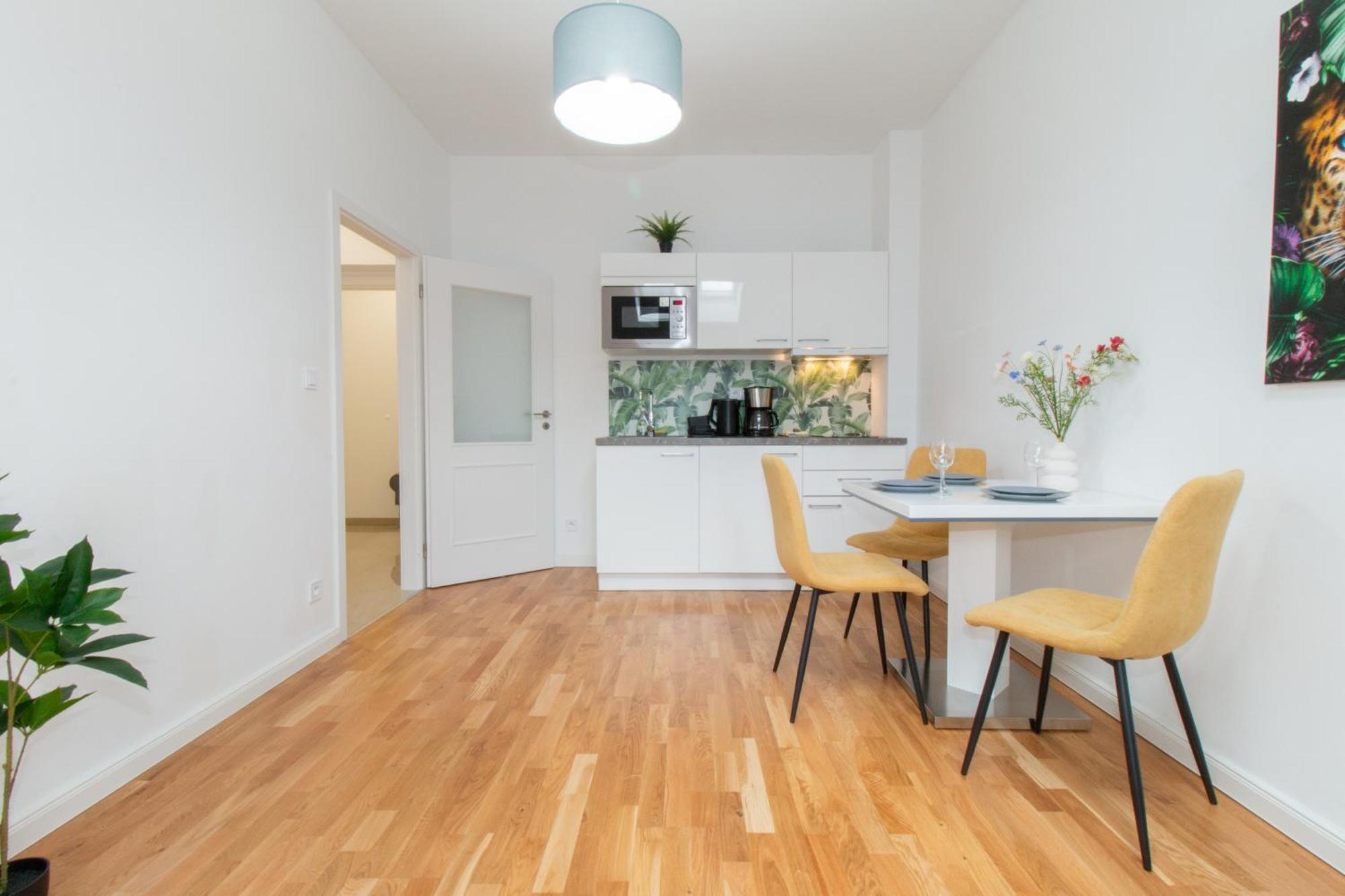 Washingtonova Cr Apartments Prague Exterior photo